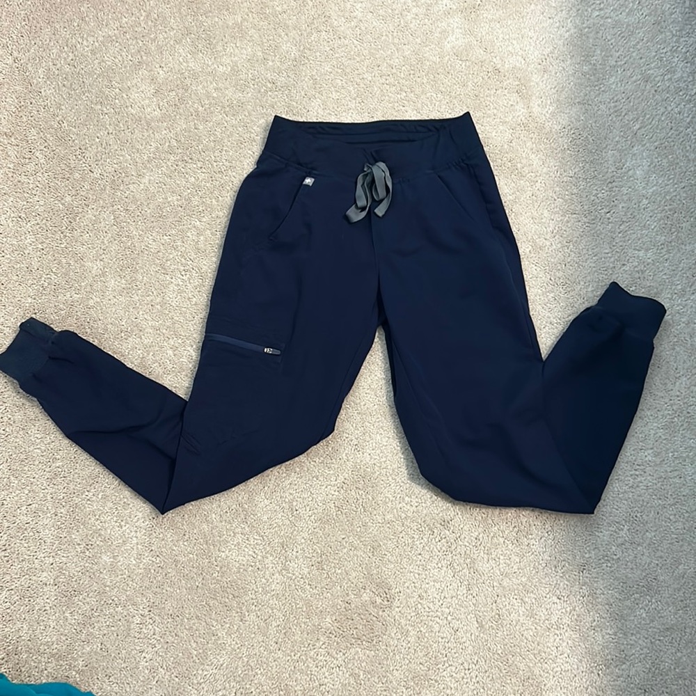***SET***XXS figs navy scrubs top and bottom